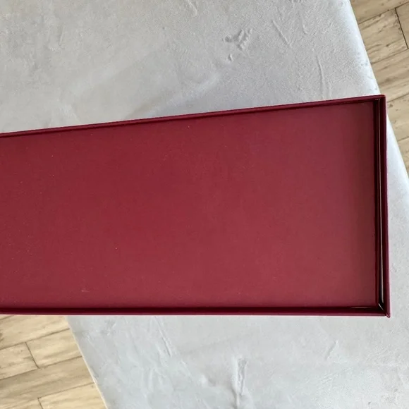 Gucci Box with Shopping Bag - Picture 8 of 10